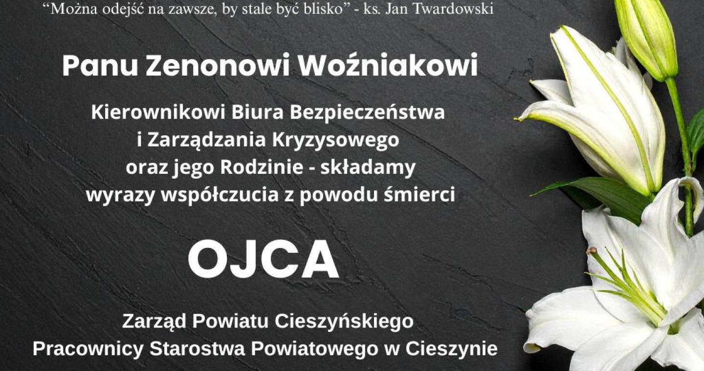 Tekst kondolencyjny na ciemnym tle z białą lilią, zawierający wyrazy współczucia z powodu śmierci ojca. 